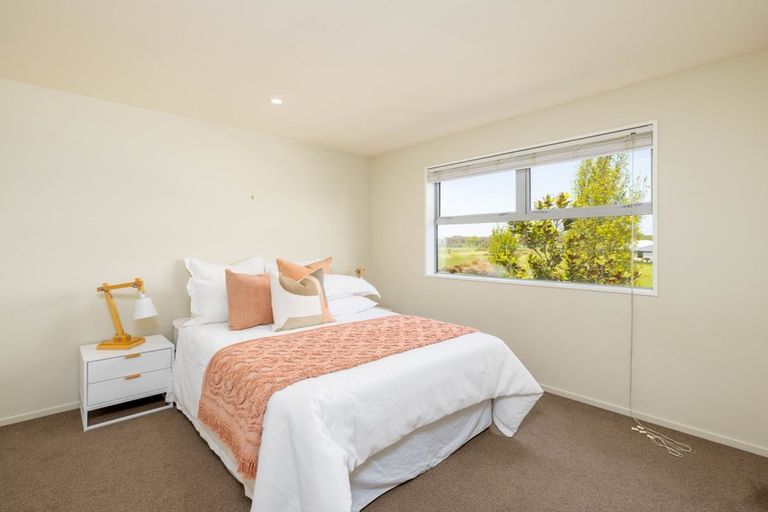 Photo of property in 44 Caulfield Avenue, Halswell, Christchurch, 8025