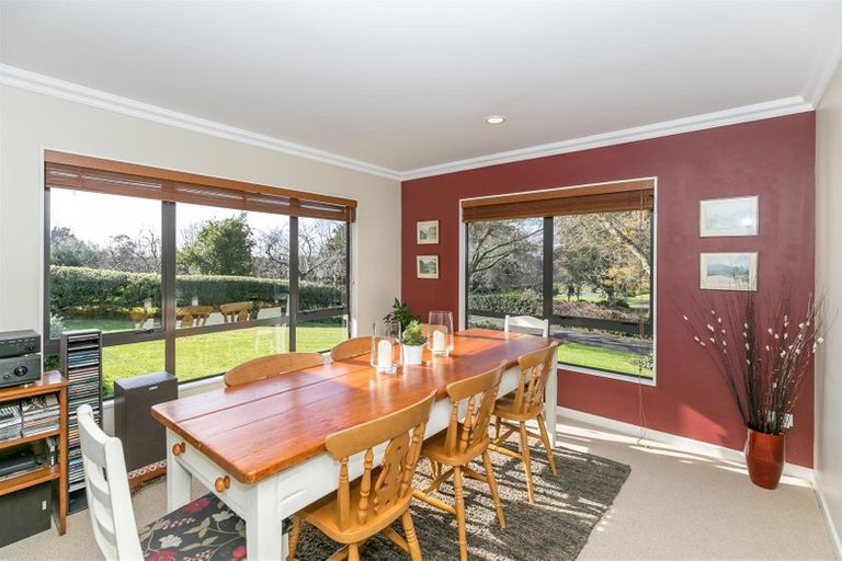 Photo of property in 132 Leger Grove, Te Awamutu, 3875