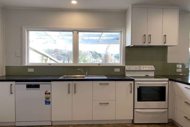 Photo of property in 8 Clifford Road, Wakefield, 7025