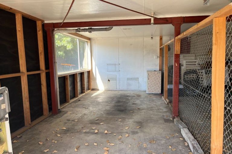 Photo of property in 2/206 Ruahine Street, Roslyn, Palmerston North, 4414