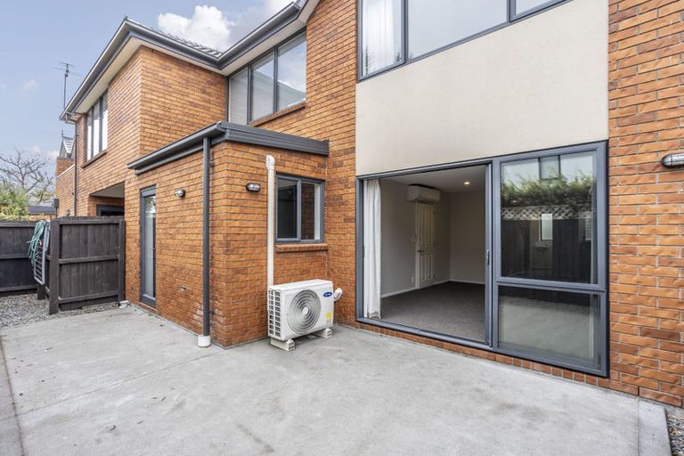 Photo of property in 4/14 London Street, Richmond, Christchurch, 8013