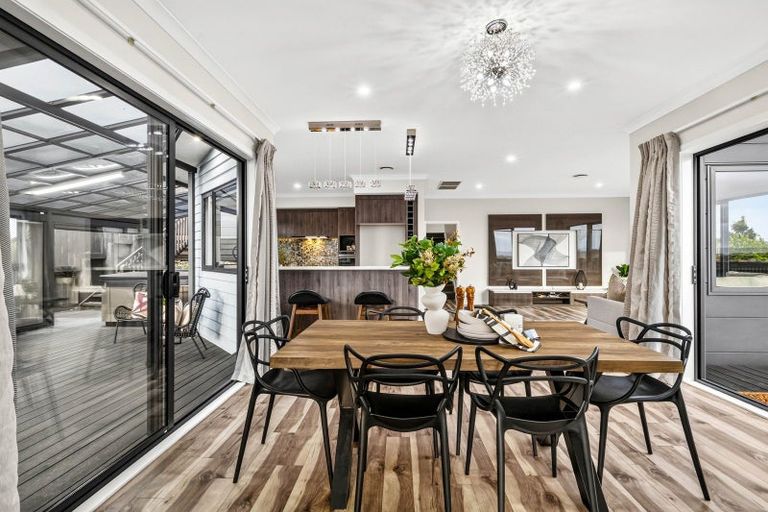 Photo of property in 2 Dulverton Rise, Flagstaff, Hamilton, 3210