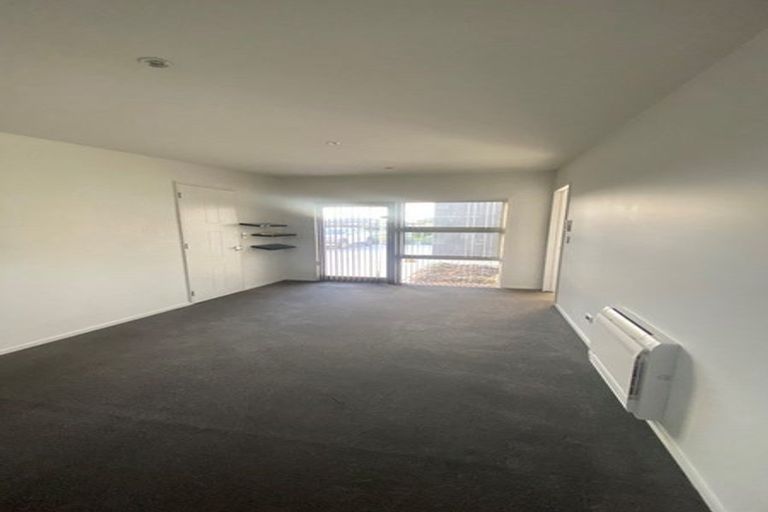 Photo of property in 1 Te Waihora Street, Pegasus, 7612