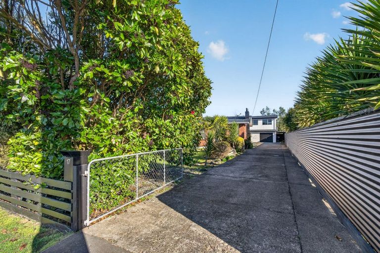 Photo of property in 17 Philip Street, Carterton, 5713