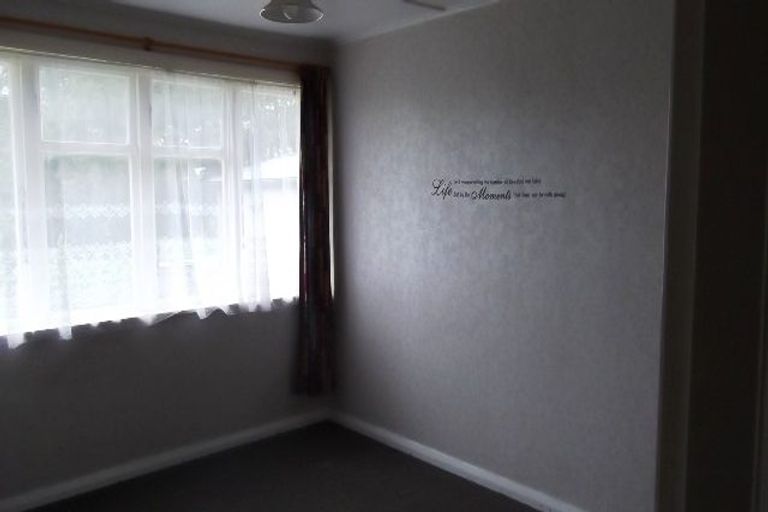 Photo of property in 1014 Hood Street, Mayfair, Hastings, 4122