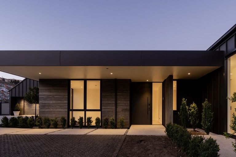 Photo of property in 207 Littles Road, Dalefield, Queenstown, 9371