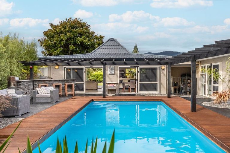 Photo of property in 103 Hillcrest Road, Raumati Beach, Paraparaumu, 5032