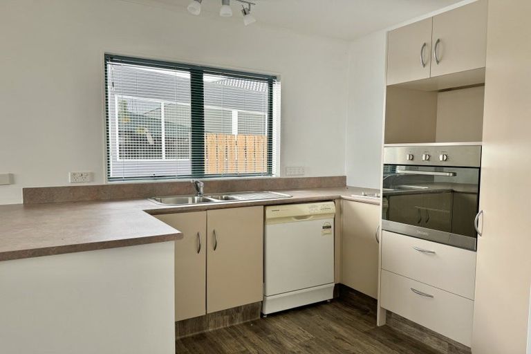 Photo of property in 22 Milicich Place, Cambridge, 3434