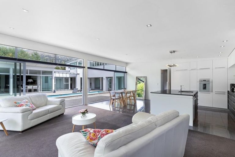 Photo of property in 34 Quarry Place, Lake Hayes, Queenstown, 9304