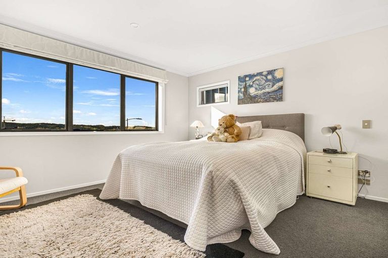 Photo of property in 13b Nellie Drive, Kumeu, 0810