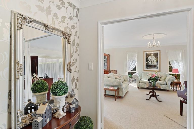 Photo of property in 33 Harrowfield Drive, Harrowfield, Hamilton, 3210