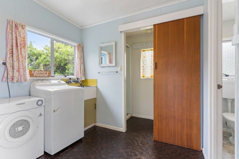 Photo of property in 132 Achilles Avenue, Whangamata, 3620