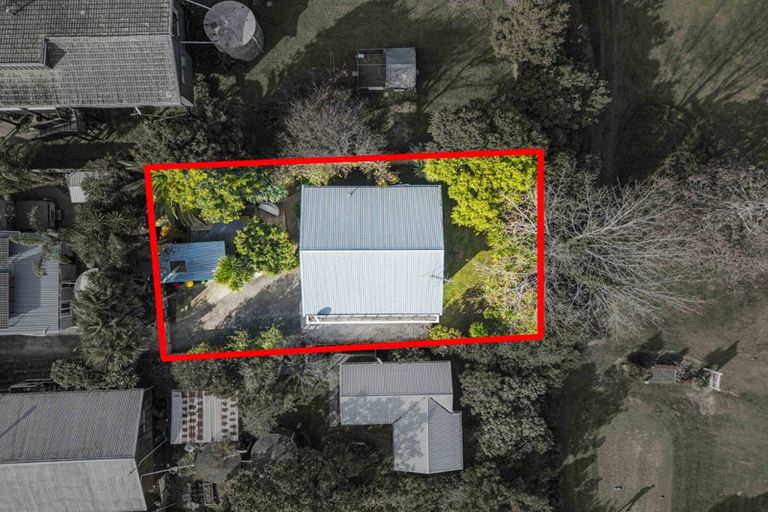 Photo of property in 1297b Whangaparaoa Road, Army Bay, Whangaparaoa, 0930