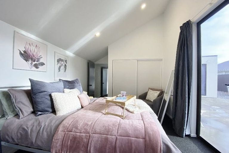 Photo of property in 74c Glandovey Road, Fendalton, Christchurch, 8052