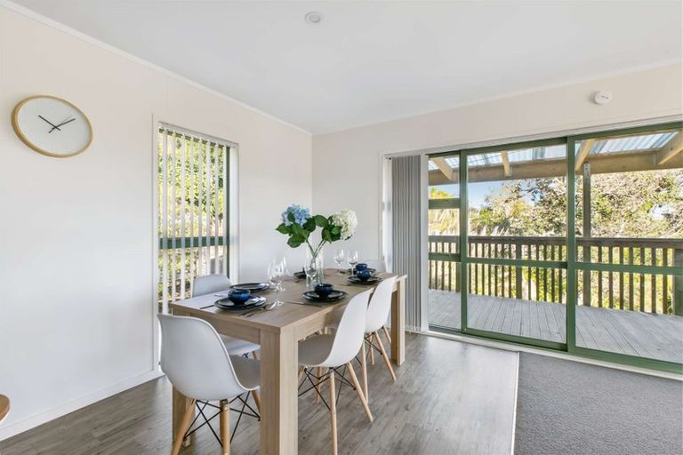 Photo of property in 32 Riverhaven Drive, Wade Heads, Whangaparaoa, 0932