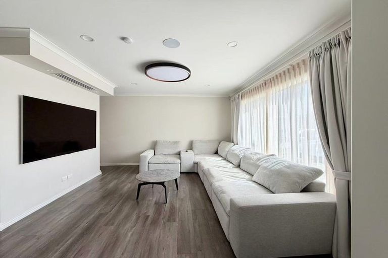 Photo of property in 14 Perehia Road, Flat Bush, Auckland, 2019