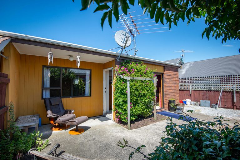 Photo of property in 57d Law Street, Caversham, Dunedin, 9012