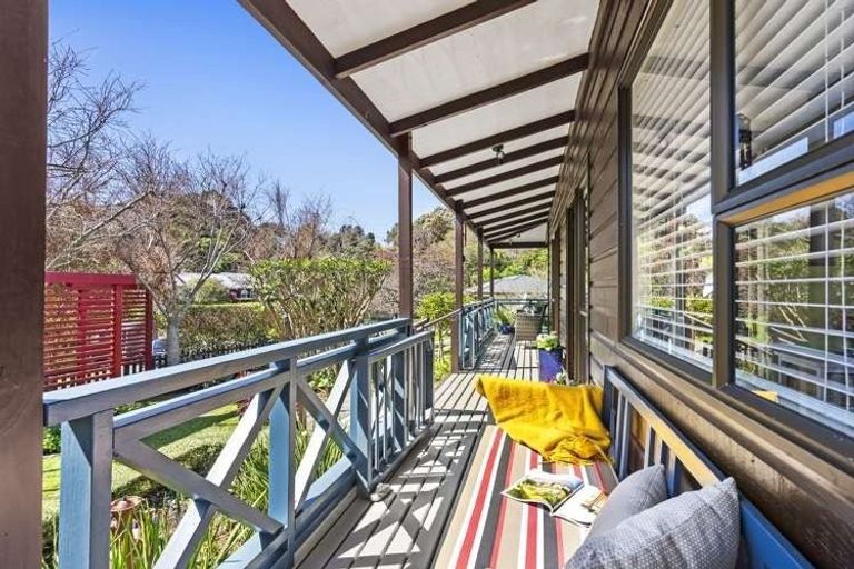 Photo of property in 28 Rossiter Crescent, Lynmouth, New Plymouth, 4310