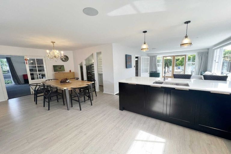 Photo of property in 96 Glandovey Road, Fendalton, Christchurch, 8052