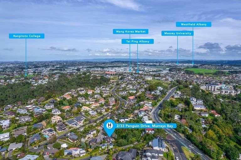 Photo of property in 2/33 Penguin Drive, Murrays Bay, Auckland, 0630