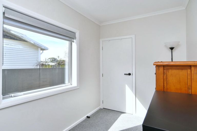 Photo of property in 14 Pannell Avenue, Wainoni, Christchurch, 8061
