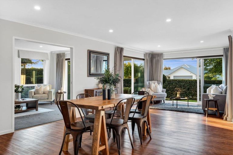 Photo of property in 48 Norfolk Drive, Cambridge, 3434