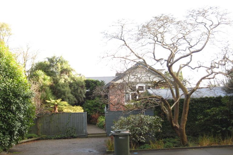 Photo of property in 65 Innes Road, St Albans, Christchurch, 8052