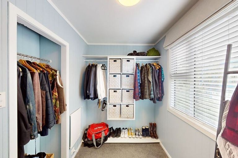 Photo of property in 68 Owhiro Bay Parade, Owhiro Bay, Wellington, 6023