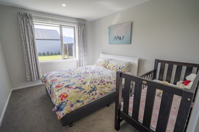 Photo of property in 10 Rodeo Drive, Te Anau, 9600