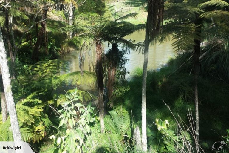 Photo of property in 639 Whitford Road, Whitford, 2571