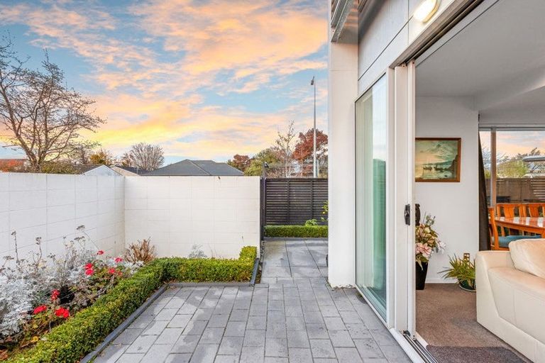 Photo of property in 1 Lyndon Street, Riccarton, Christchurch, 8011