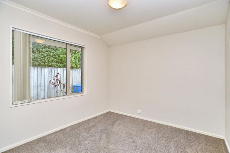 Photo of property in 9 Scarlet Lane, Redwood, Christchurch, 8051