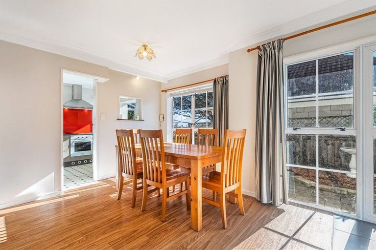 Photo of property in 1/10 Grande Vue Road, Hillpark, Auckland, 2102