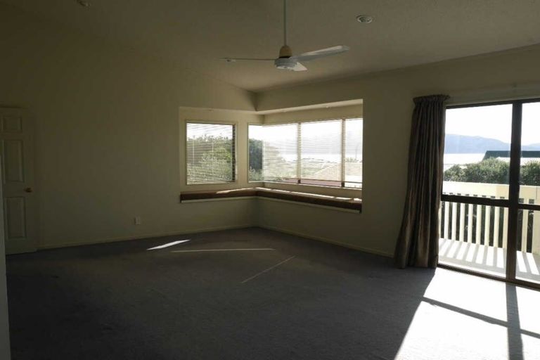Photo of property in 48 Hicks Crescent, Waikanae Beach, Waikanae, 5036