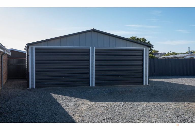 Photo of property in 23 Regent Street, West End, Timaru, 7910