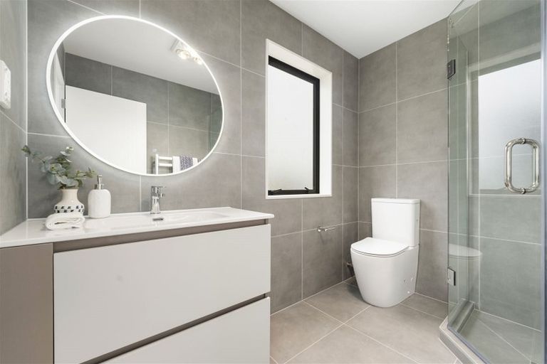 Photo of property in 39 Matakohe Road, Westgate, Auckland, 0814