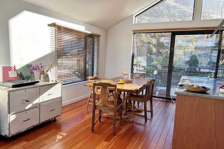 Photo of property in 17d Cornwall Road, Lyttelton, 8082