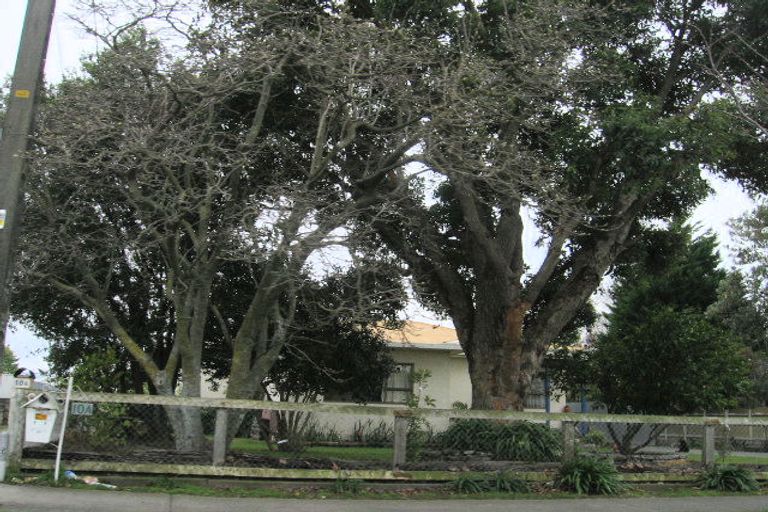 Photo of property in 12 Howard Road, Taradale, Napier, 4112