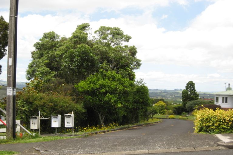 Photo of property in 44 Anzac Road, Pukekohe, 2120