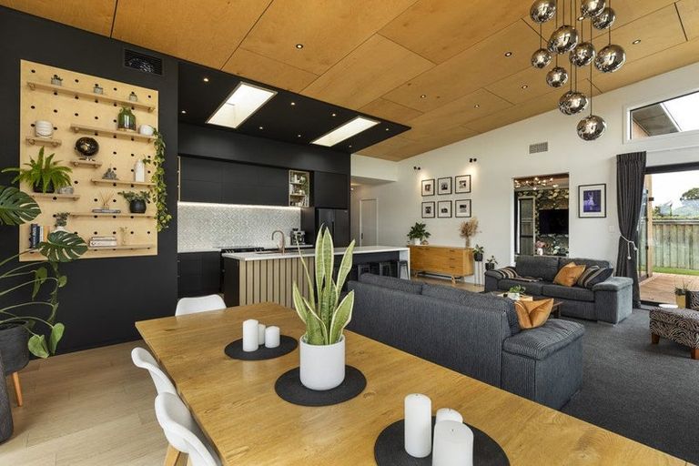 Photo of property in 37 Aerodrome Road, Burleigh, Blenheim, 7272