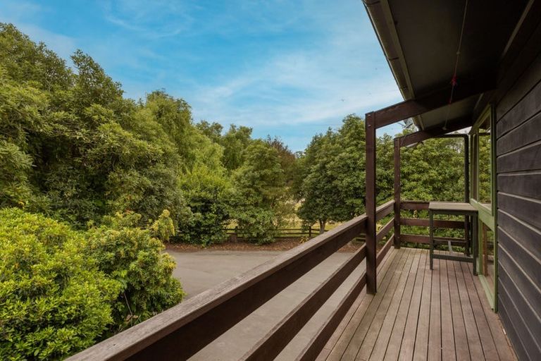 Photo of property in 280 Hasketts Road, Yaldhurst, Christchurch, 7678