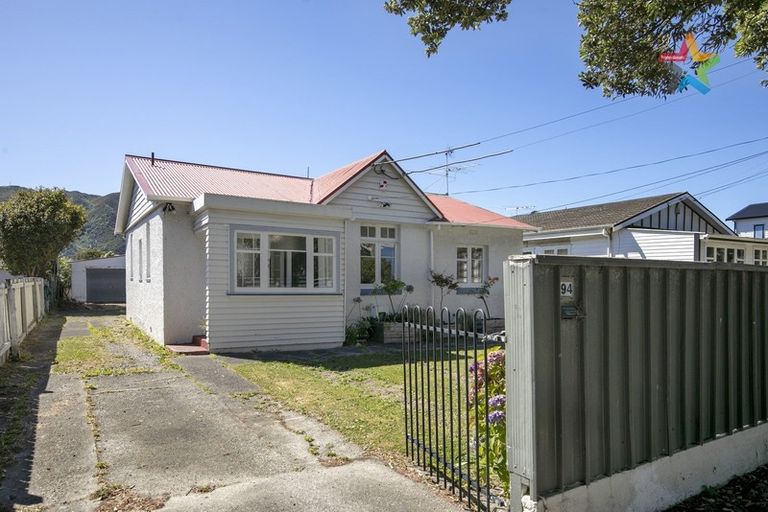 Photo of property in 94 Randwick Road, Moera, Lower Hutt, 5010