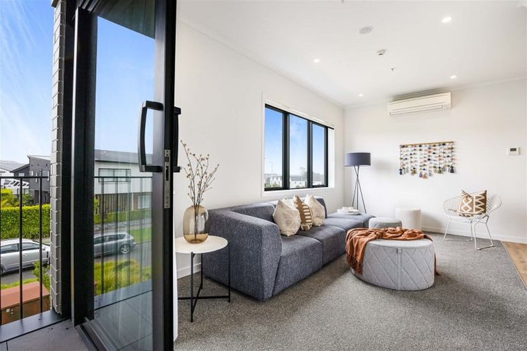 Photo of property in 22/194 Buckley Avenue, Hobsonville, Auckland, 0616