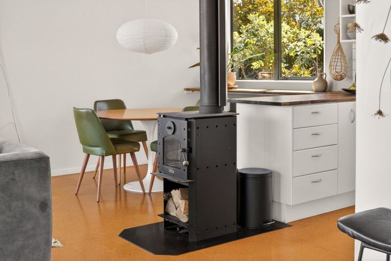 Photo of property in 29 Te Papau Crescent, Diamond Harbour, 8972