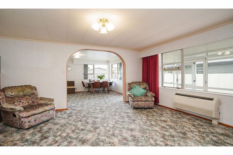 Photo of property in 17 Conyers Street, Georgetown, Invercargill, 9812