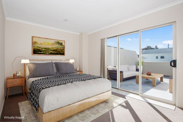 Photo of property in 16b Bermuda Place, One Tree Point, 0118