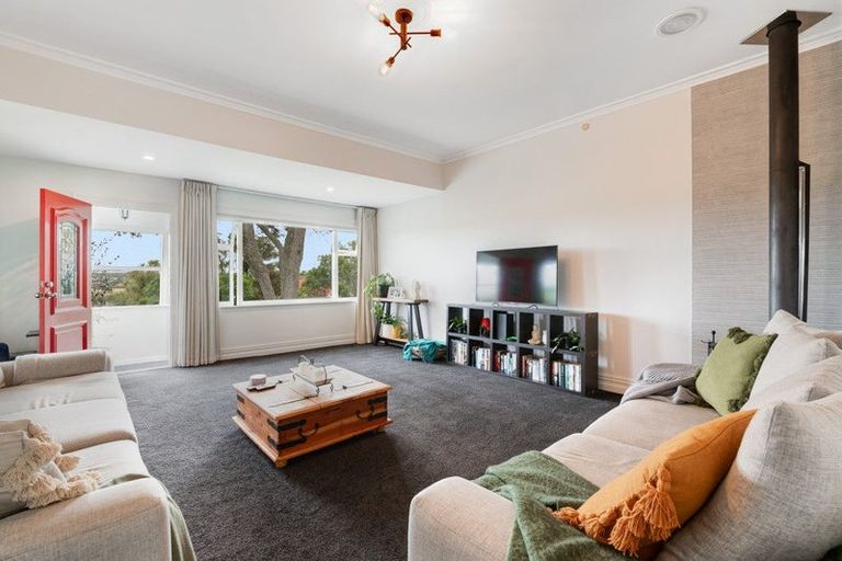 Photo of property in 3 Gow Street, Helensville, 0800