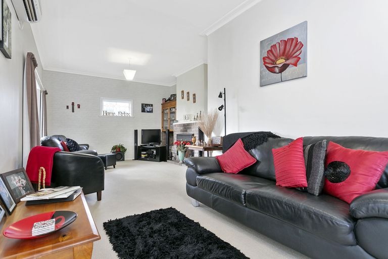 Photo of property in 12 Gladstone Road, Matamata, 3400