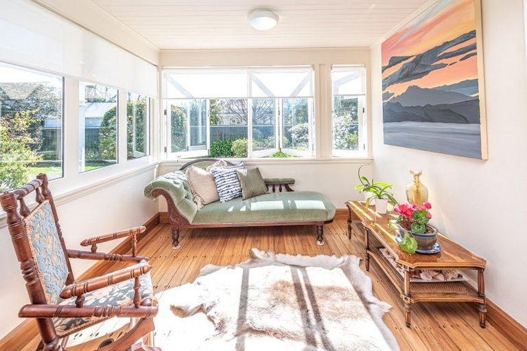 Photo of property in 32 Brassey Road, Saint Johns Hill, Whanganui, 4500