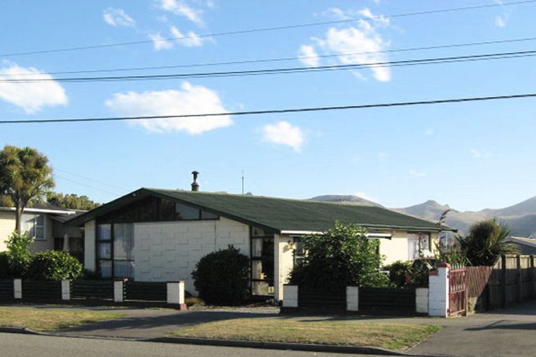 Photo of property in 15 Maces Road, Bromley, Christchurch, 8062